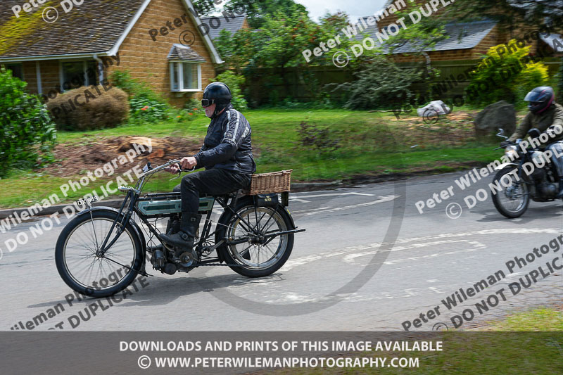 Vintage motorcycle club;eventdigitalimages;no limits trackdays;peter wileman photography;vintage motocycles;vmcc banbury run photographs